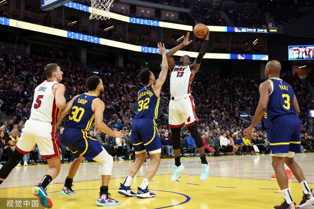 众多粉丝 众多粉丝