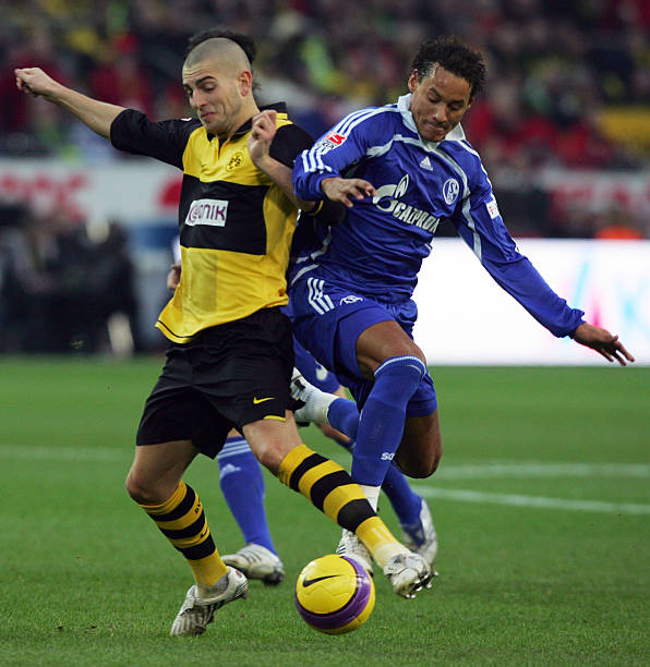 用体育传播 用体育传播