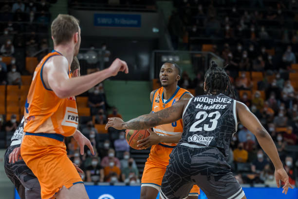 尼斯若要在 尼斯若要在