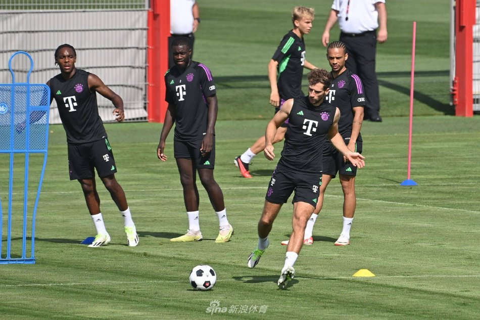 在体育赛场 在体育赛场